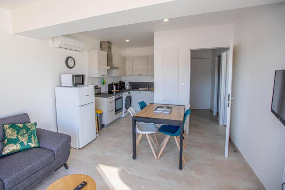 Le Matelot Maison Avec Piscine/Parking/Wifi/Plages 5Kms Ле-Мат Экстерьер фото